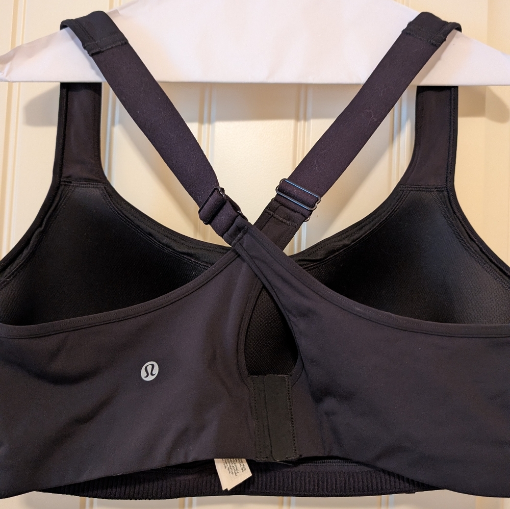 Lululemon Bra - Picture 2 of 3